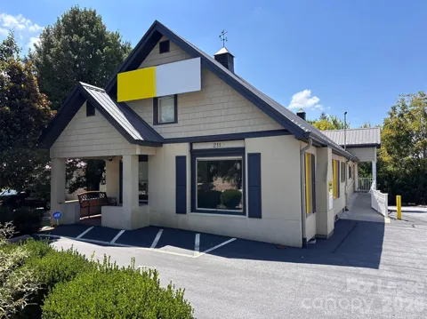 211 Linda Vista Drive