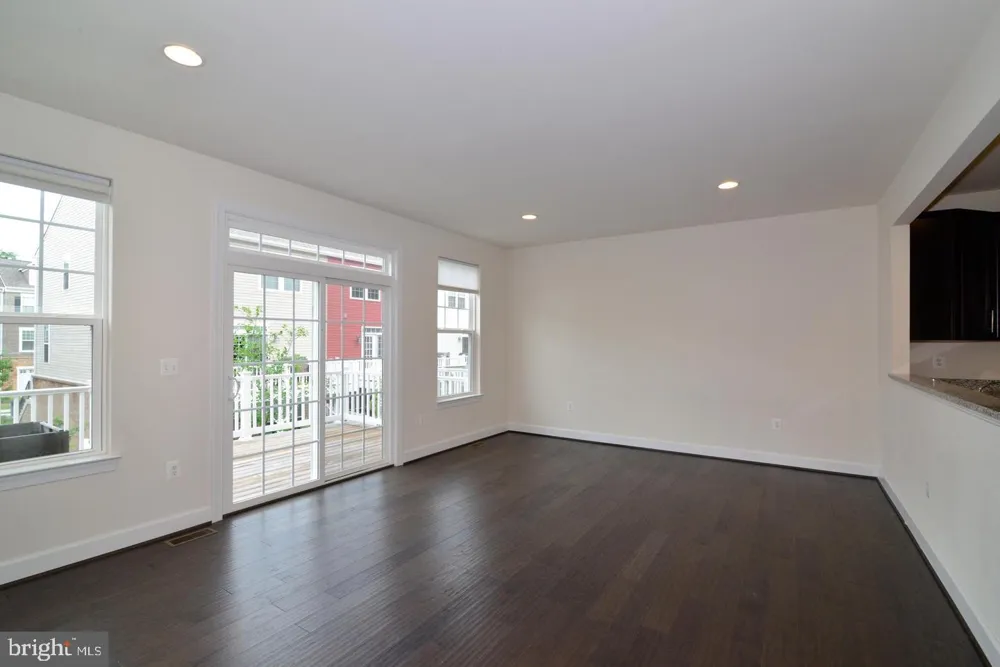 10684 VIEWMONT LANE Manassas, VA 20112