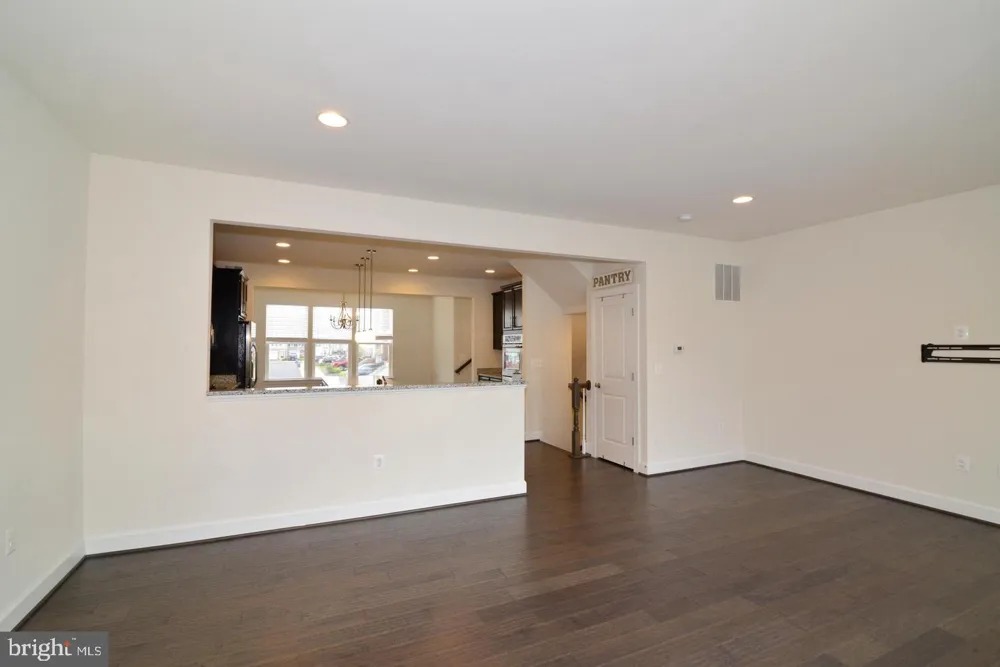 10684 VIEWMONT LANE Manassas, VA 20112