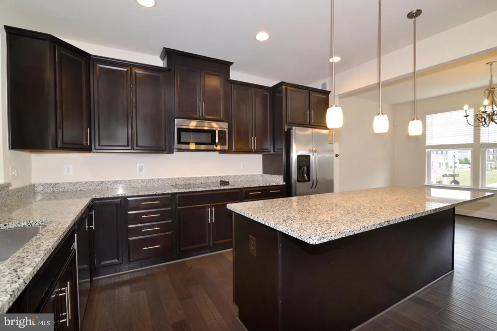 10684 VIEWMONT LANE Manassas, VA 20112
