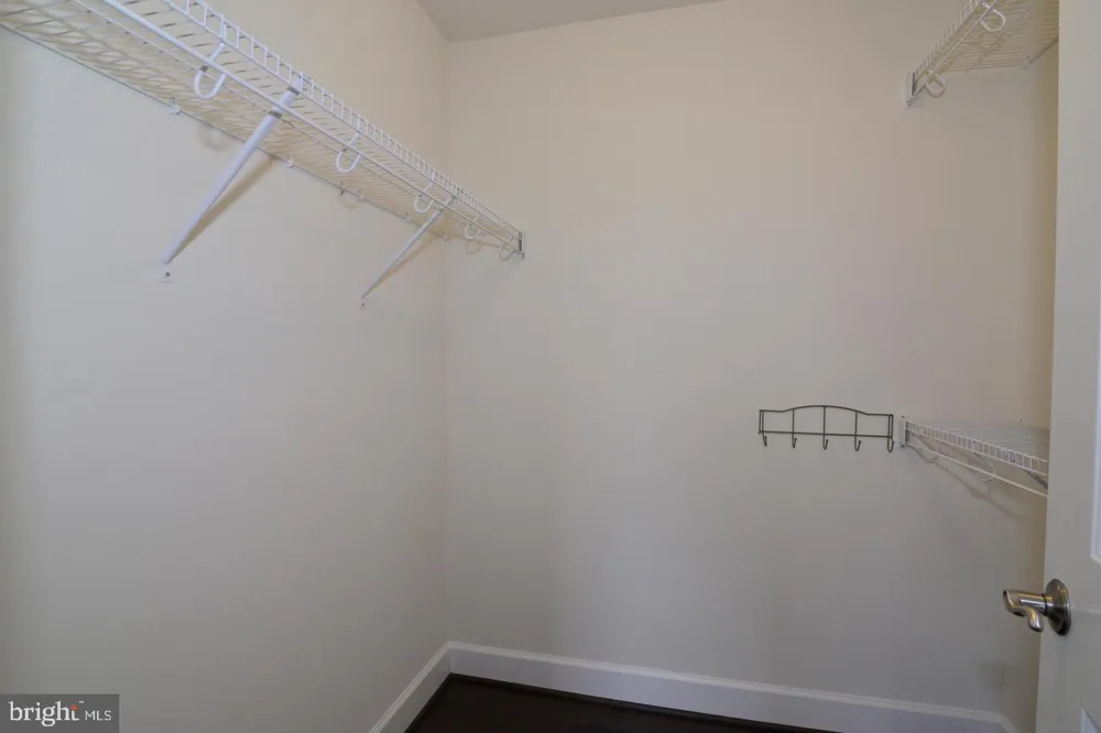 10684 VIEWMONT LANE Manassas, VA 20112
