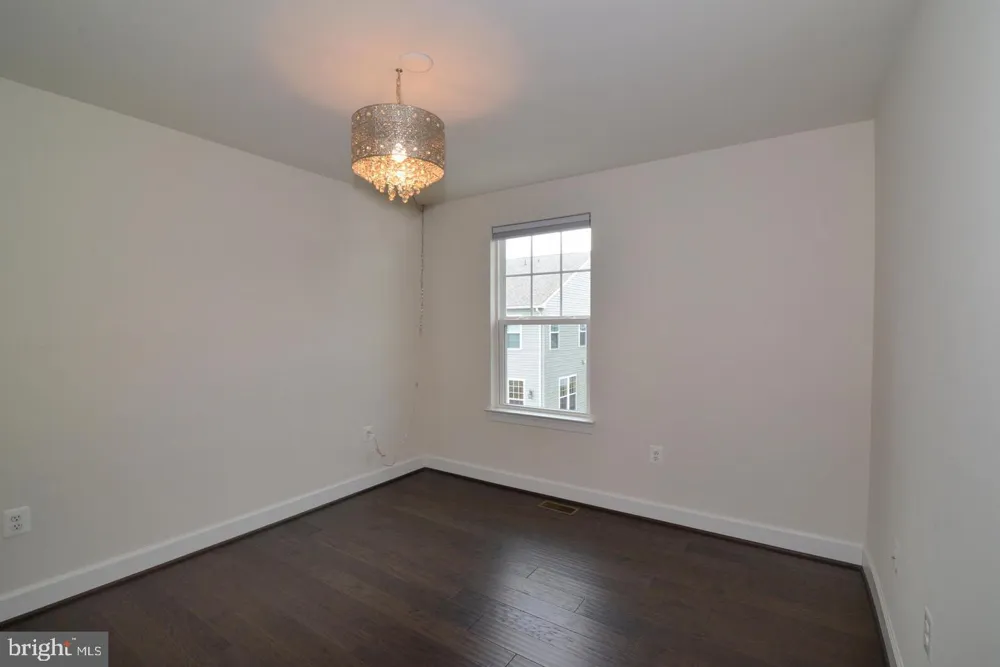 10684 VIEWMONT LANE Manassas, VA 20112