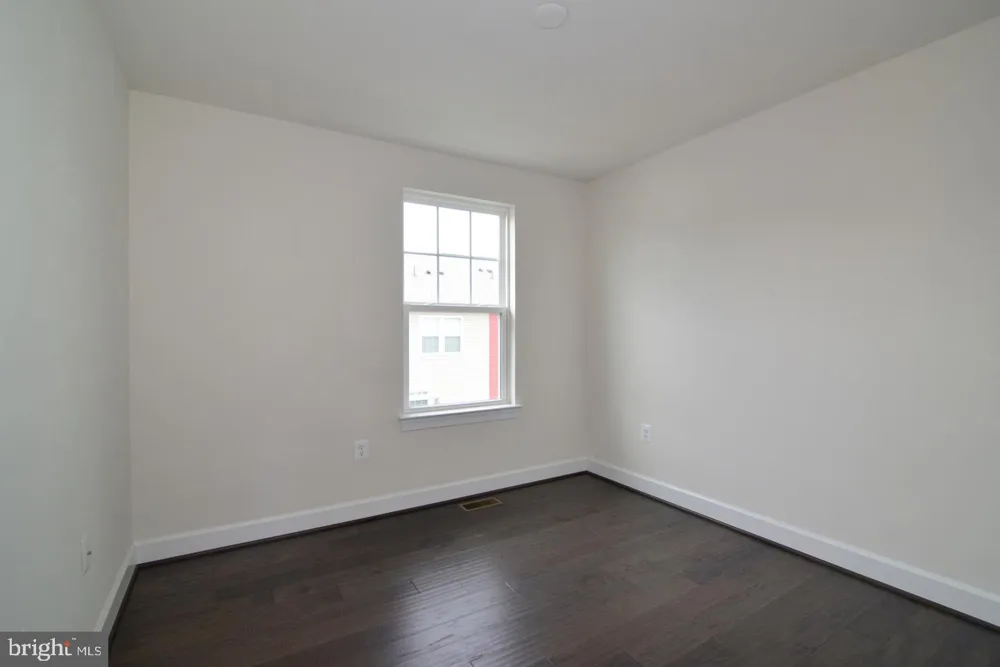10684 VIEWMONT LANE Manassas, VA 20112