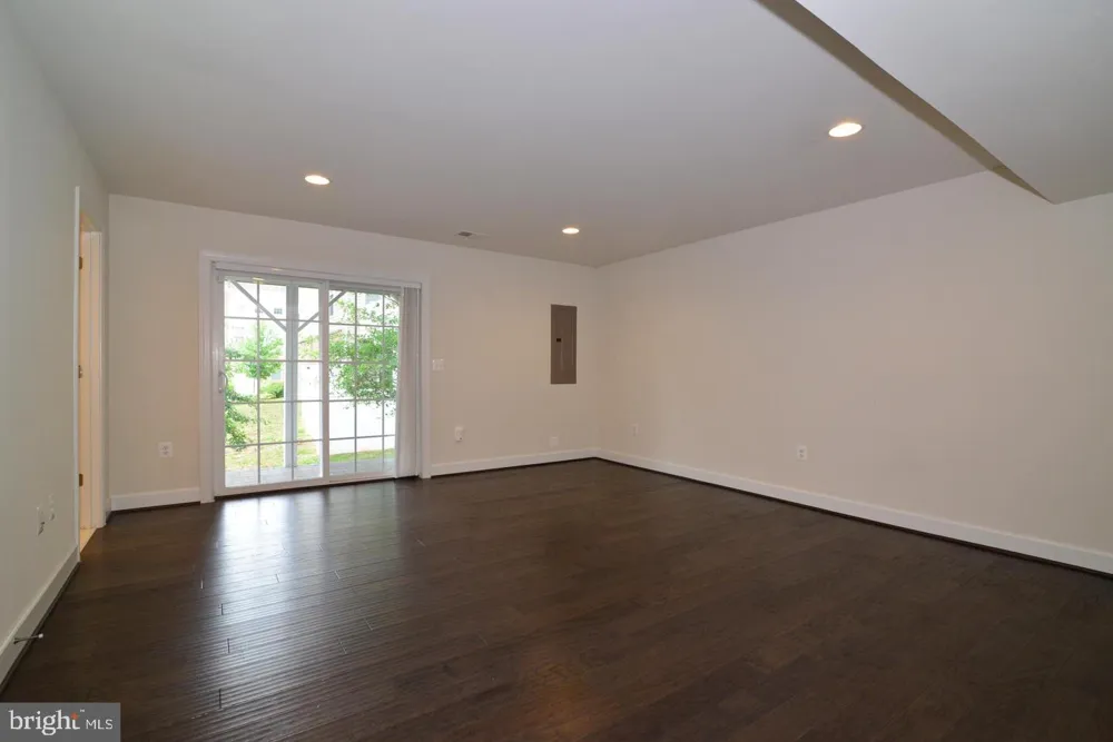 10684 VIEWMONT LANE Manassas, VA 20112