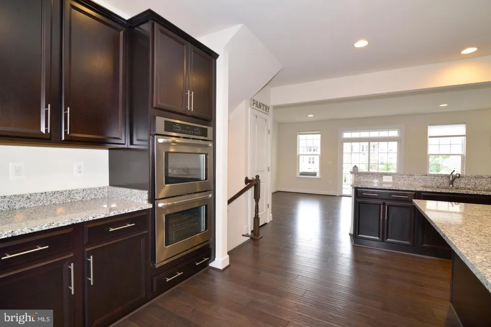 10684 VIEWMONT LANE Manassas, VA 20112