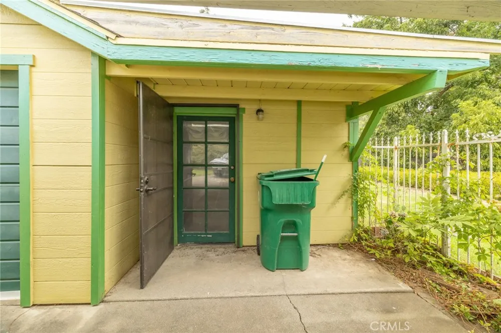 910 W 12th Avenue Chico, CA 95926