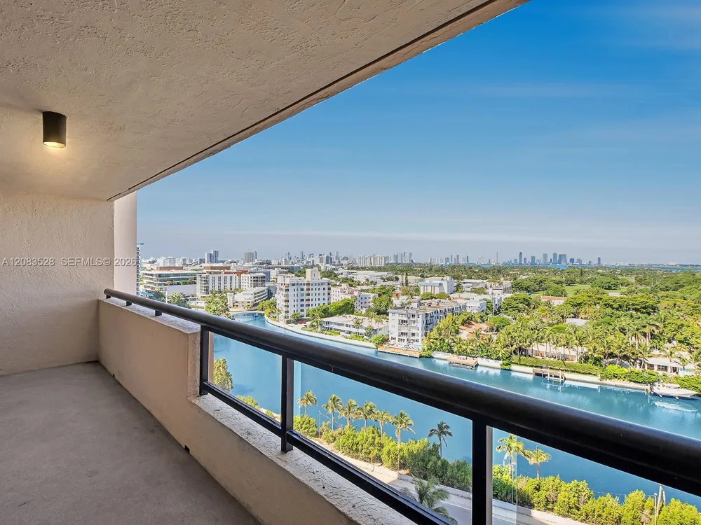 2555 Collins Ave #1604 Miami Beach, FL 33140