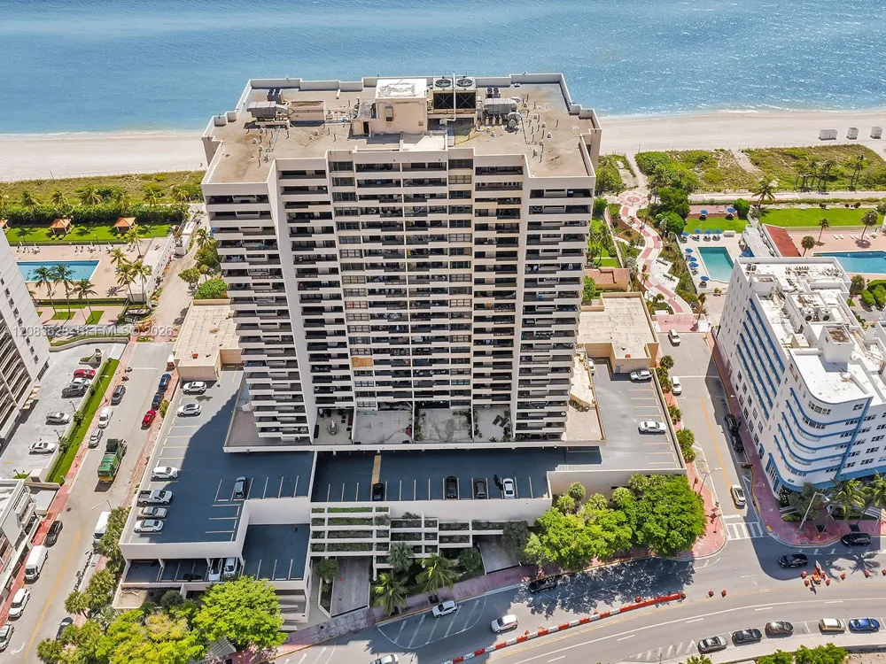 2555 Collins Ave #1604 Miami Beach, FL 33140
