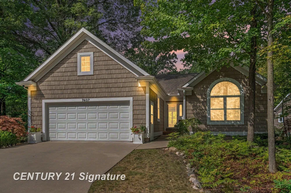 7407 Rock Hollow Ln Lane Midland City, MI 48642