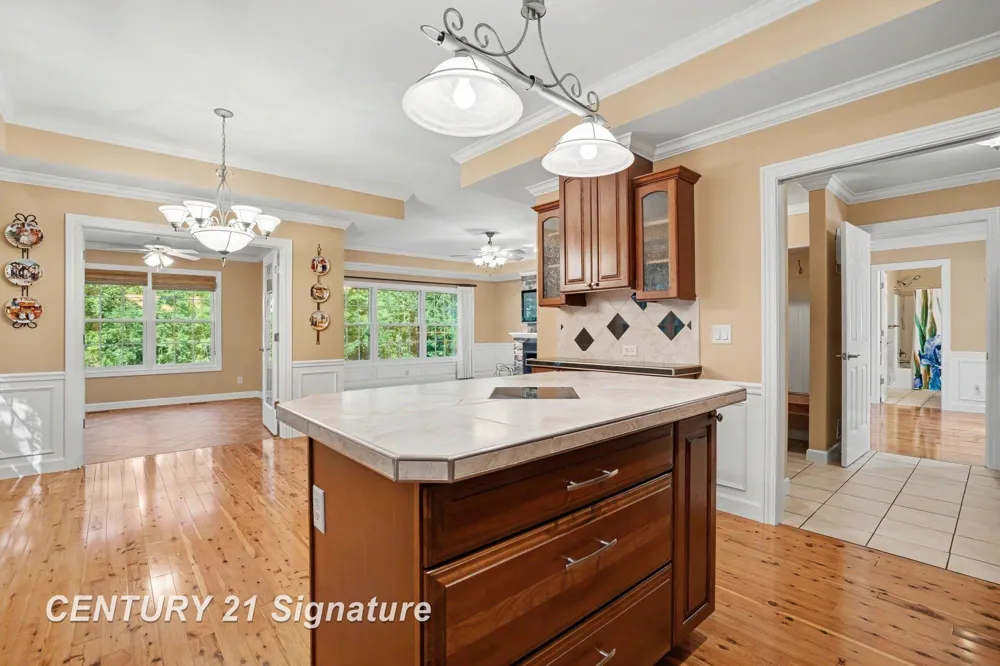 7407 Rock Hollow Ln Lane Midland City, MI 48642