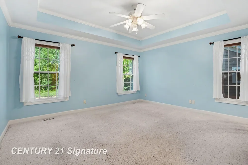 7407 Rock Hollow Ln Lane Midland City, MI 48642