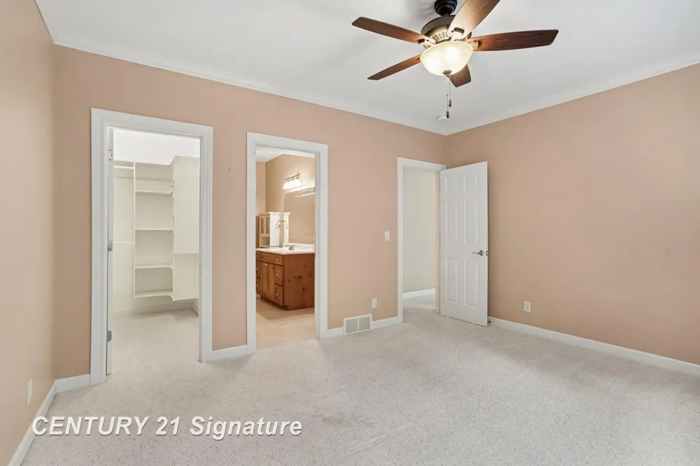 7407 Rock Hollow Ln Lane Midland City, MI 48642