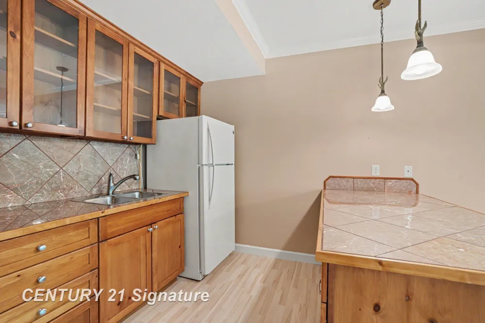 7407 Rock Hollow Ln Lane Midland City, MI 48642