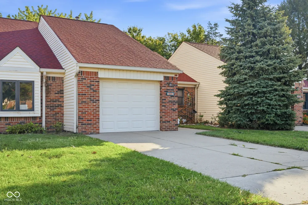 6321 Brush Court Indianapolis, IN 46268