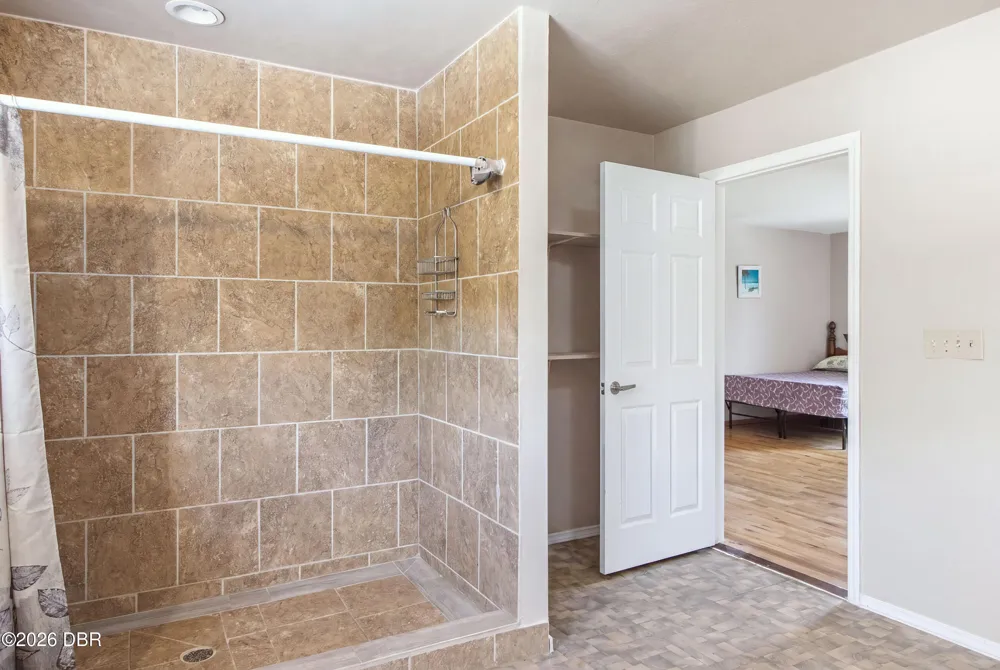 4666 Fir Road New Smyrna Beach, FL 32168