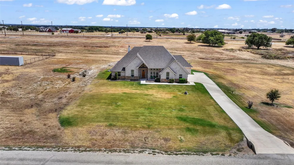 2011 Perkins Lane Weatherford, TX 76088
