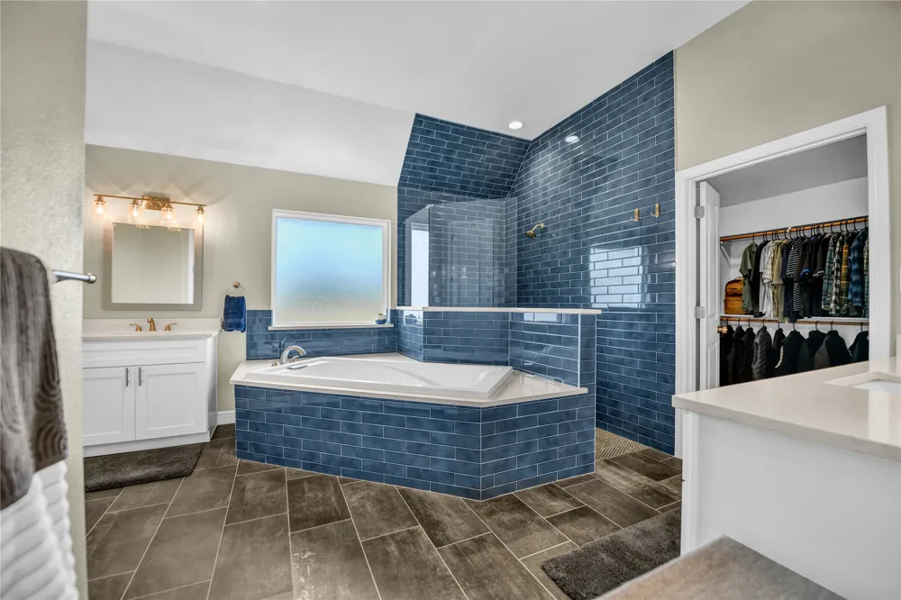 2011 Perkins Lane Weatherford, TX 76088