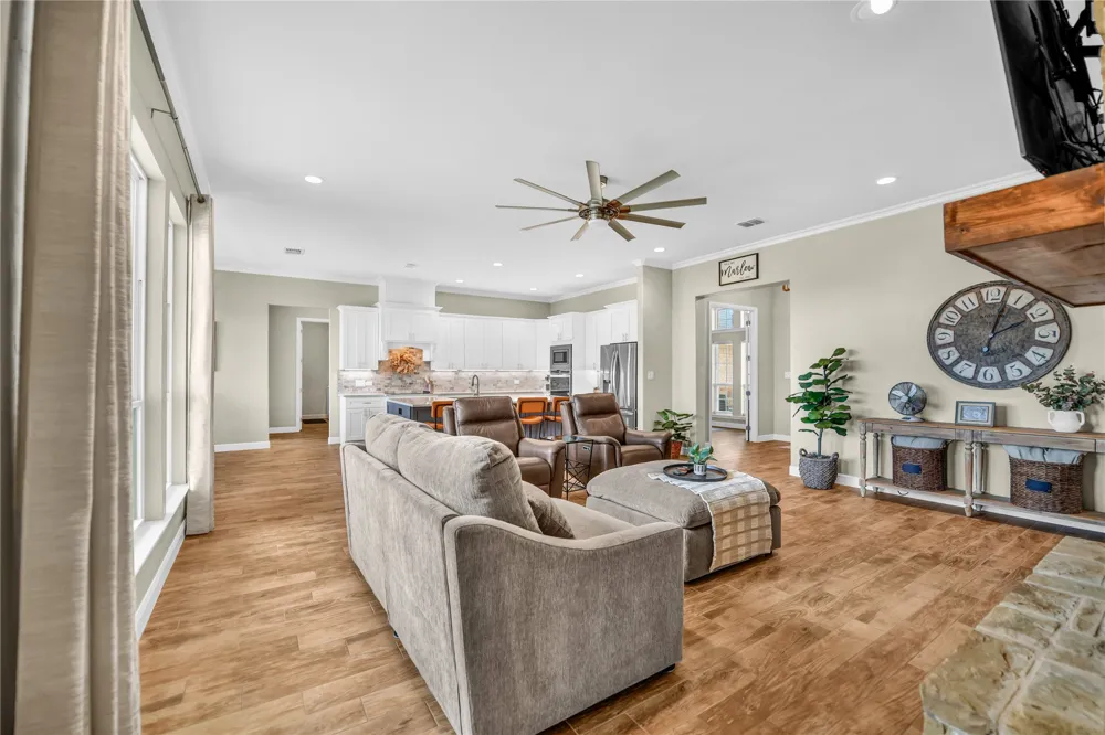 2011 Perkins Lane Weatherford, TX 76088