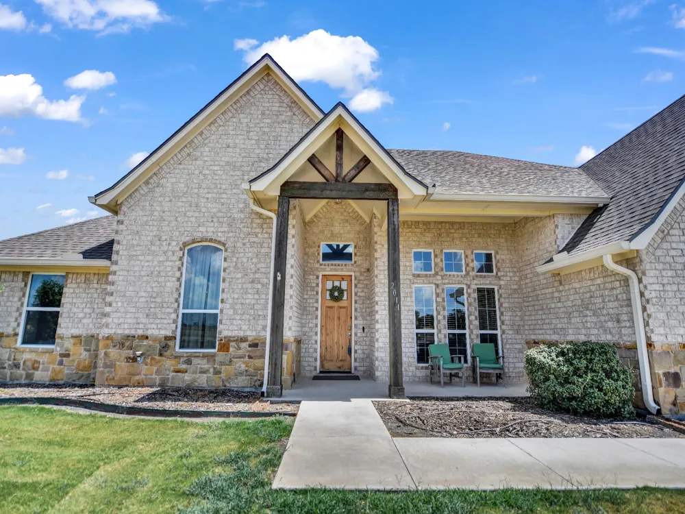 2011 Perkins Lane Weatherford, TX 76088