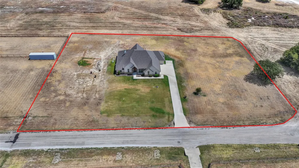 2011 Perkins Lane Weatherford, TX 76088