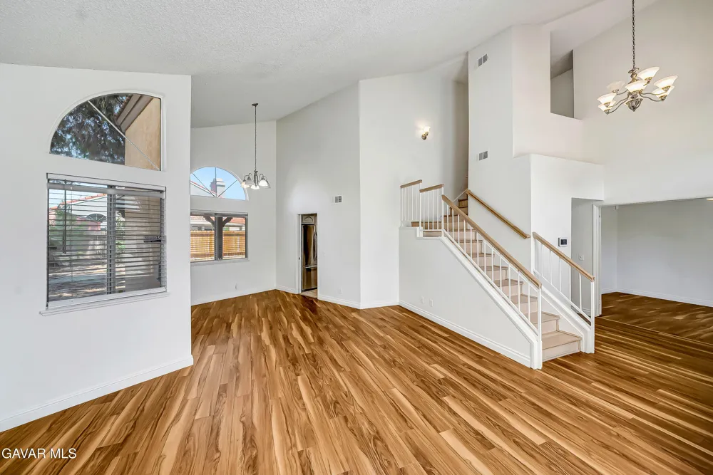 44636 17th Street Lancaster, CA 93535