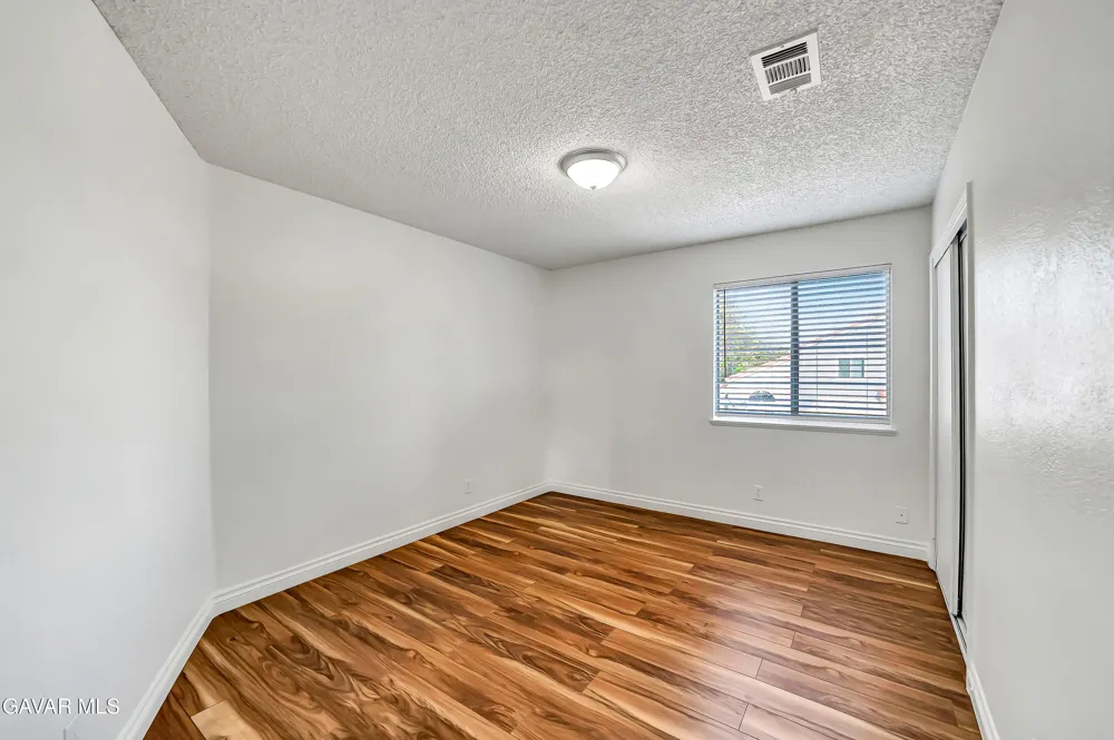 44636 17th Street Lancaster, CA 93535