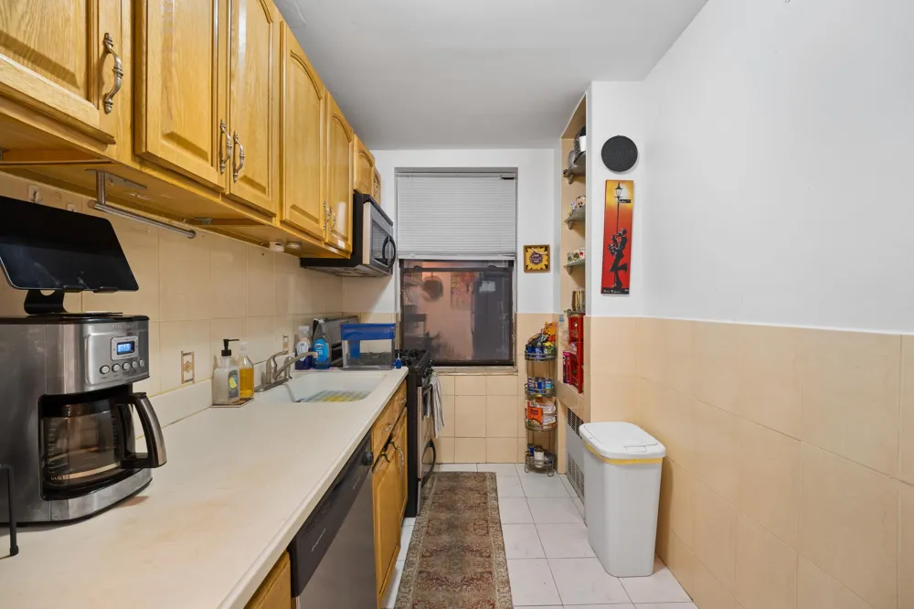 3315 PLEASANT AVE Union City, NJ 07087