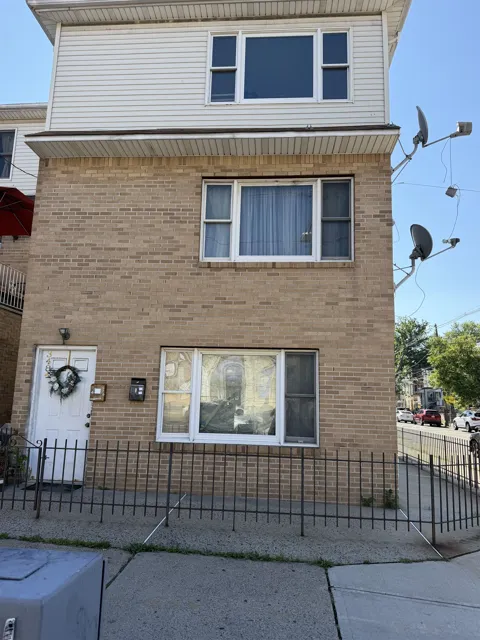 3484 JOHN F KENNEDY BLVD