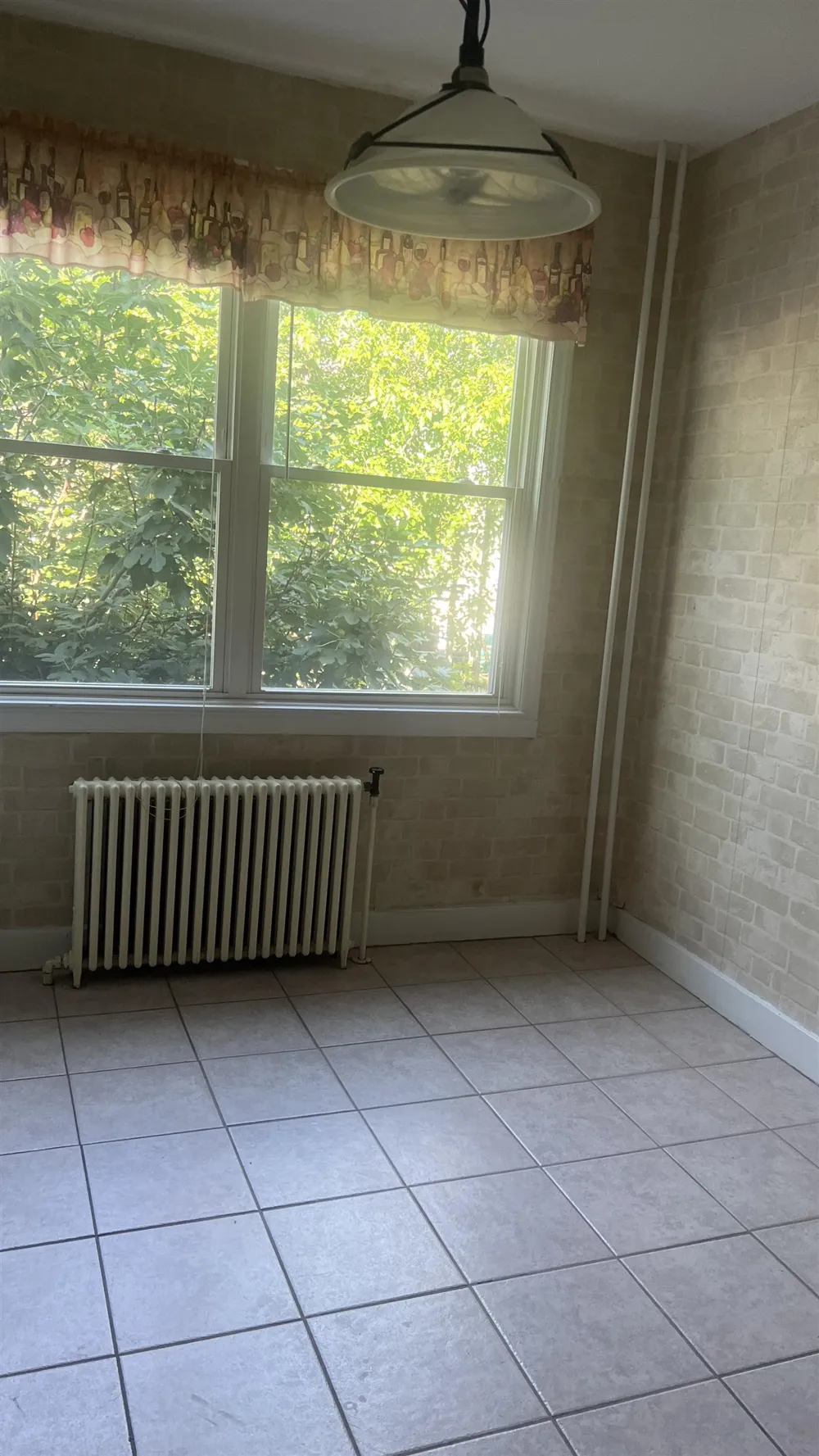 31 WEST 48TH ST Bayonne, NJ 07002