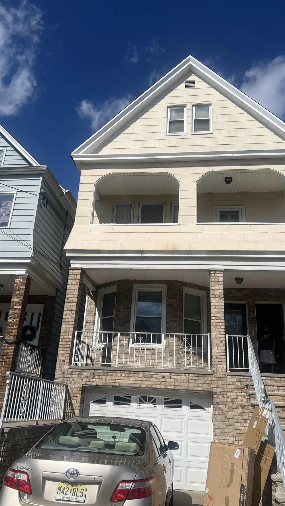 31 WEST 48TH ST Bayonne, NJ 07002