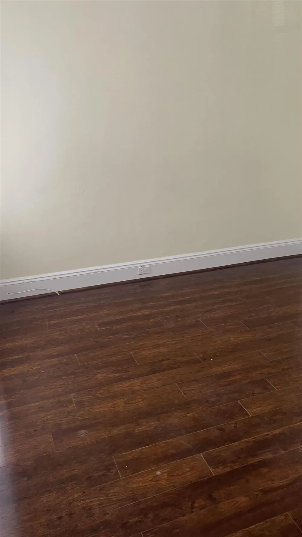 31 WEST 48TH ST Bayonne, NJ 07002