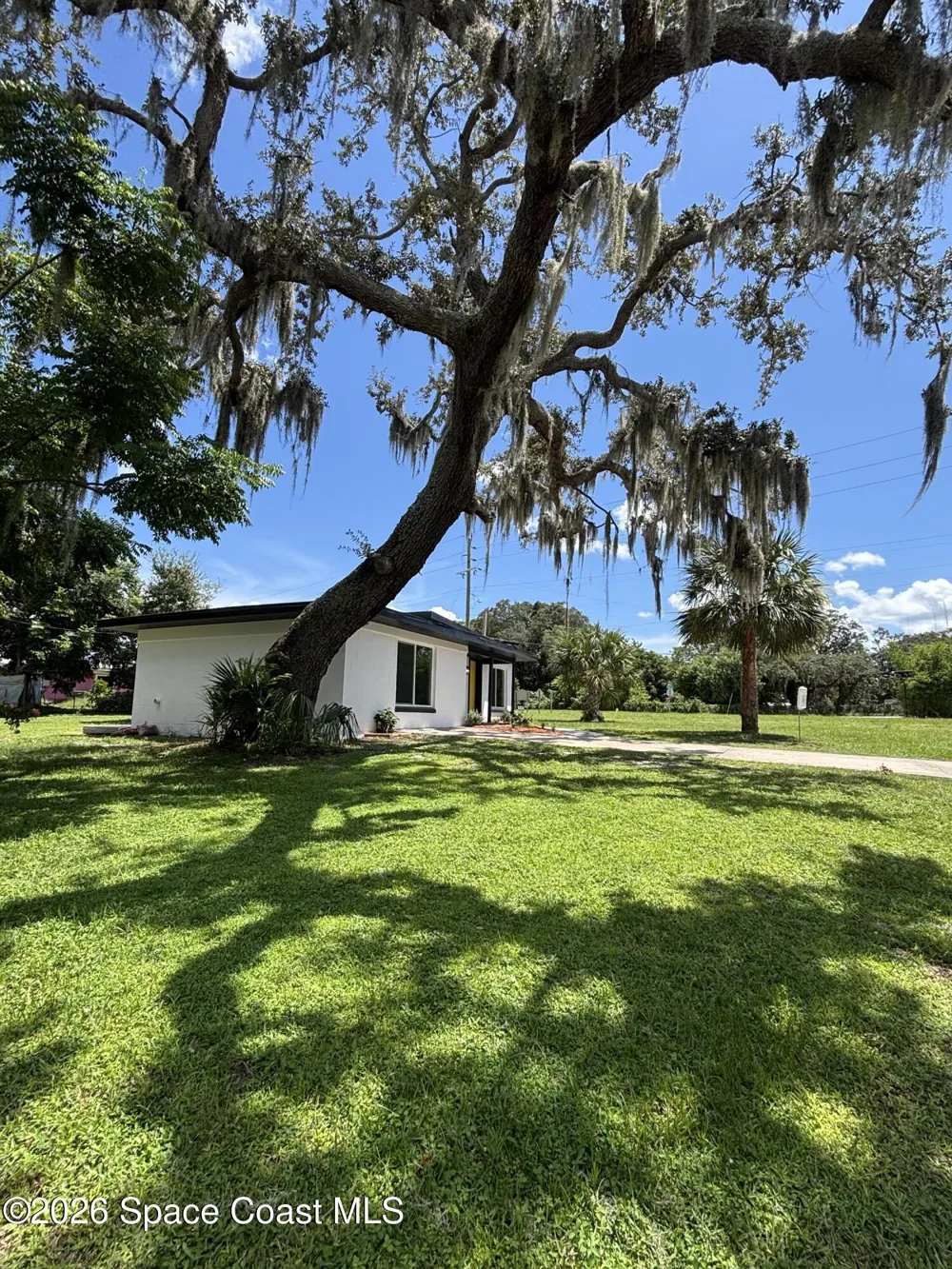 1041 Rosella Lane Titusville, FL 32780