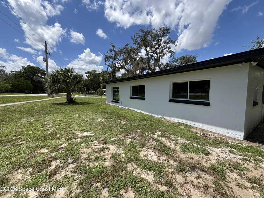 1041 Rosella Lane Titusville, FL 32780