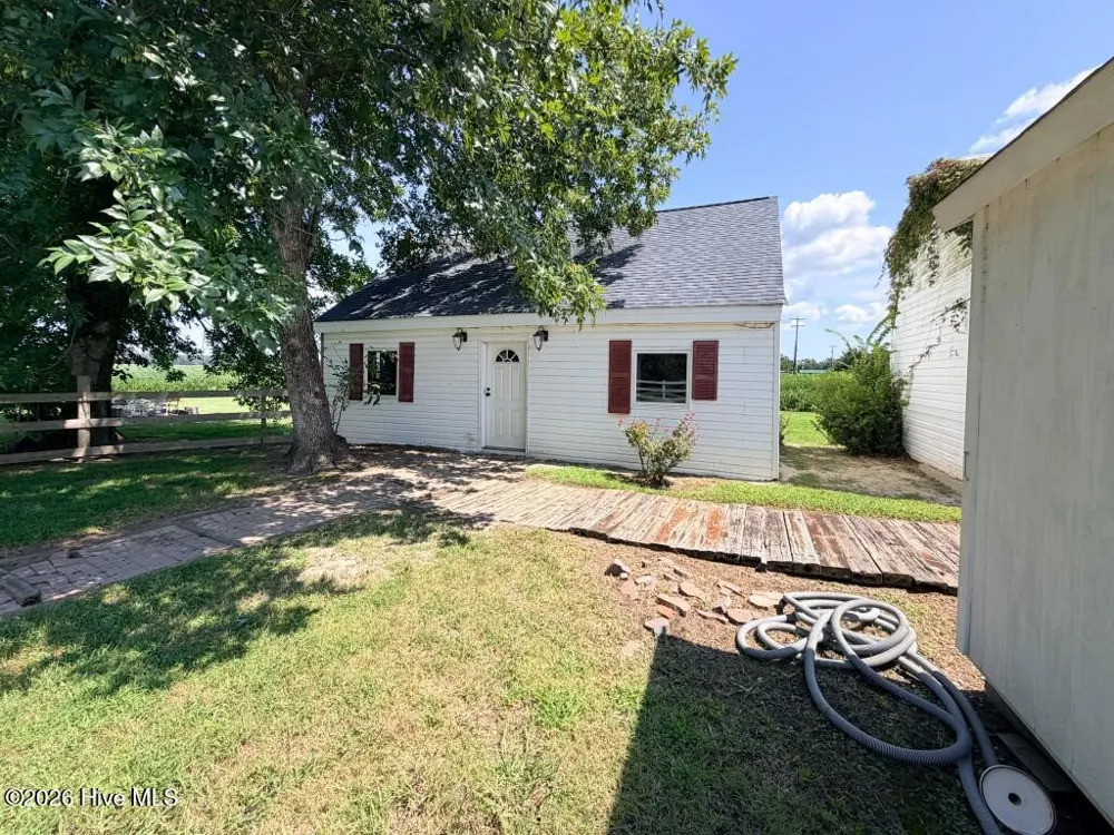 108 Hawkins Lane Shiloh, NC 27974