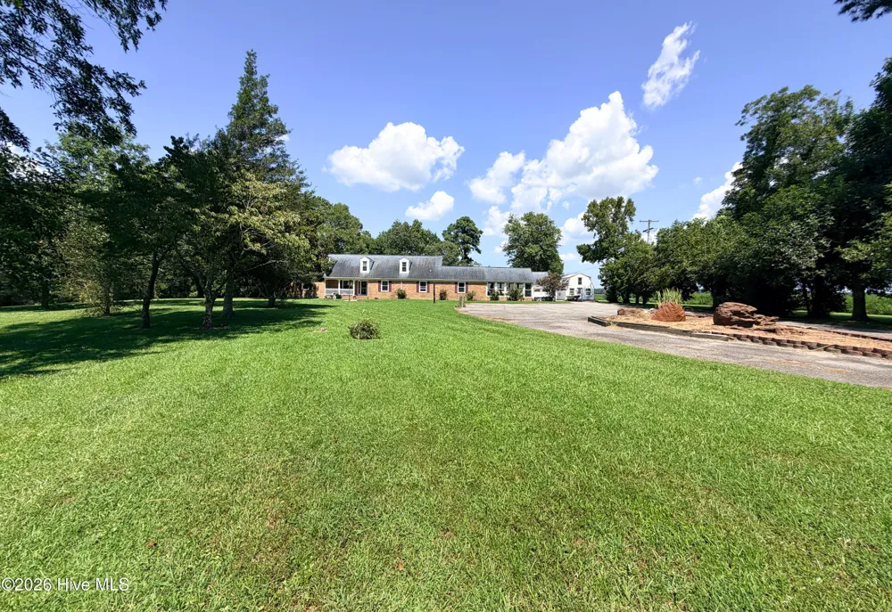 108 Hawkins Lane Shiloh, NC 27974