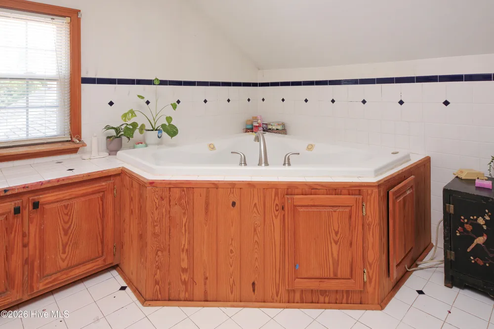 108 Hawkins Lane Shiloh, NC 27974