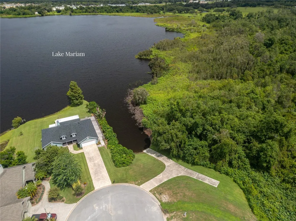 120 LAKE MARIAM WAY Winter Haven, FL 33884