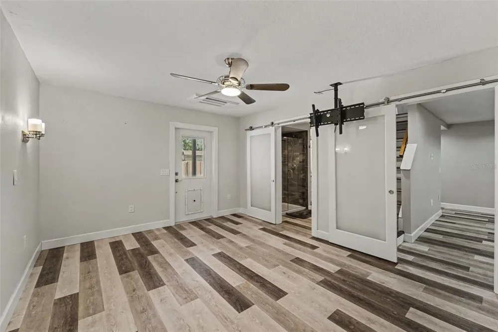 1817 BEACHWAY LANE Odessa, FL 33556