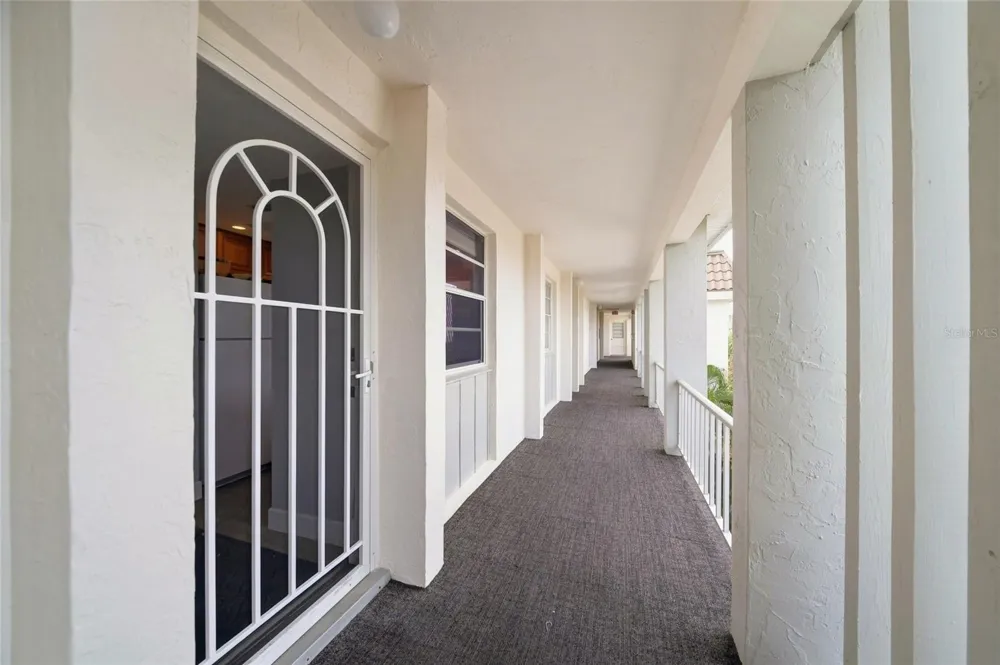 4370 CHATHAM DRIVE #304 Longboat Key, FL 34228