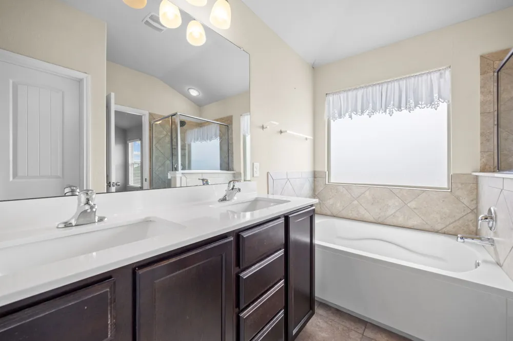 4601 Abergavenny Drive Belton, TX 76513