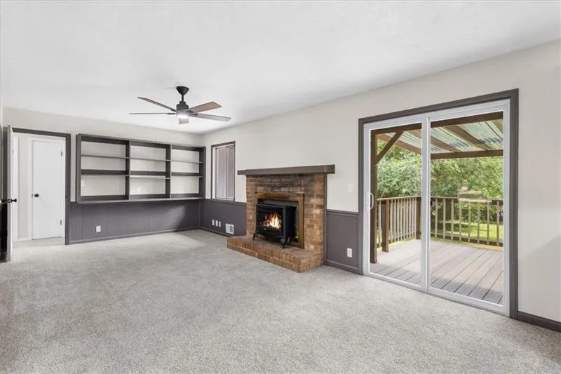 2053 Deerfield Run Snellville, GA 30078