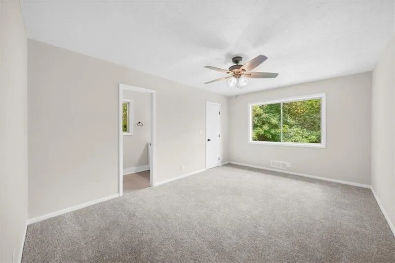 2053 Deerfield Run Snellville, GA 30078