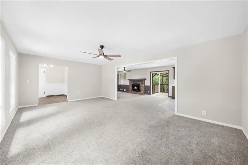 2053 Deerfield Run Snellville, GA 30078