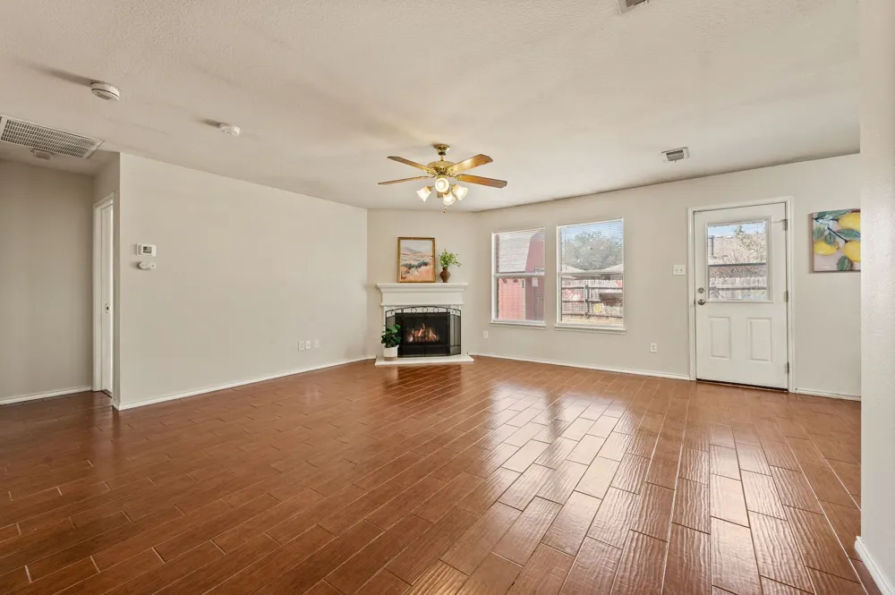632 Partridge Drive Saginaw, TX 76131