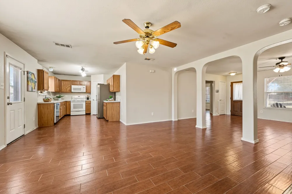 632 Partridge Drive Saginaw, TX 76131