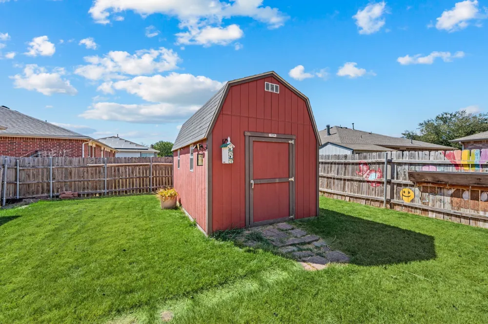 632 Partridge Drive Saginaw, TX 76131