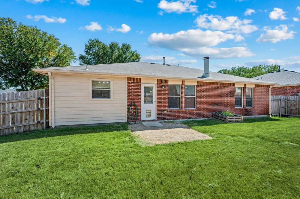 632 Partridge Drive Saginaw, TX 76131