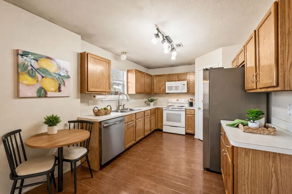 632 Partridge Drive Saginaw, TX 76131