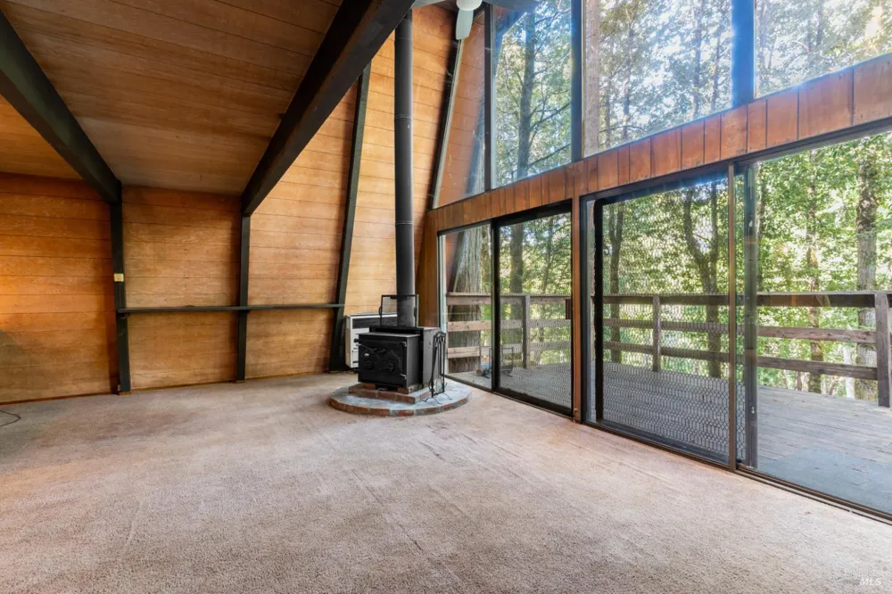 24558 Lilac Drive Willits, CA 95490