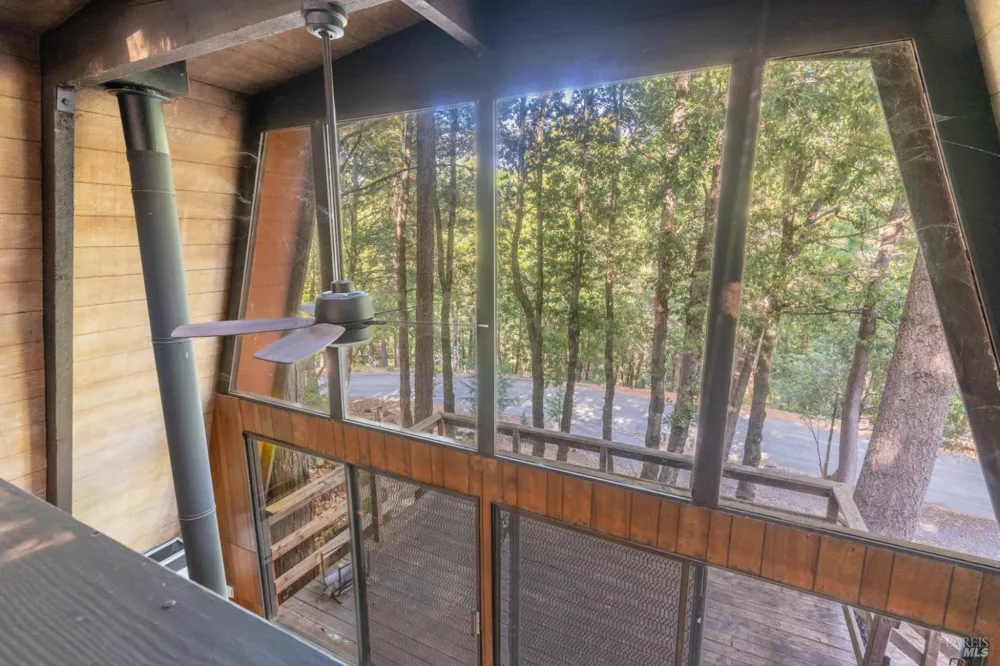 24558 Lilac Drive Willits, CA 95490